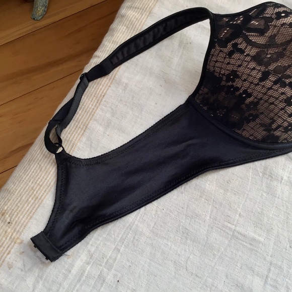 Bra - Picture 10 of 11